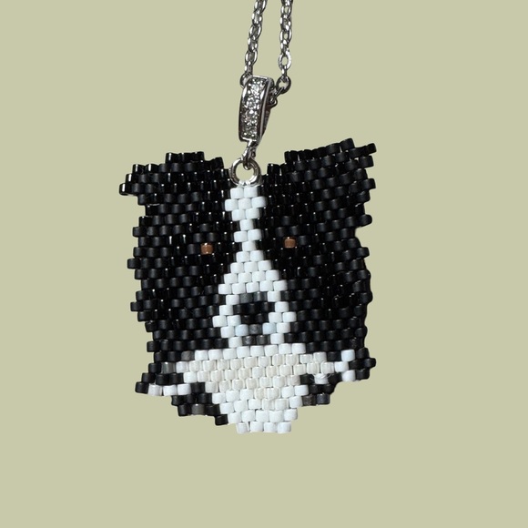 Hand crafted border collie beaded pendant on chain - Picture 1 of 5